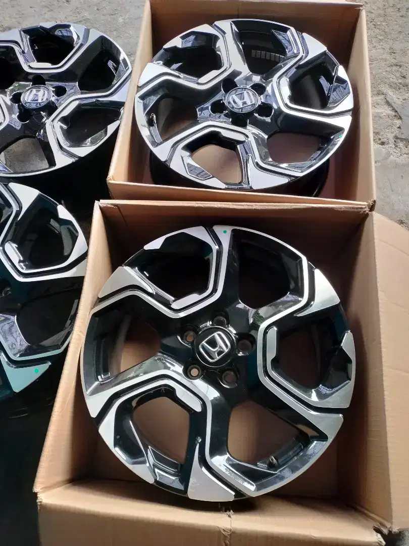 Velg Honda CRV prestise R.18 ori