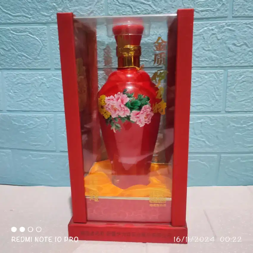 koleksi cantik botol kosong bekas