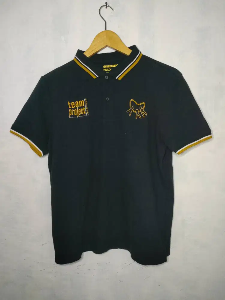 Kaos Polo Hitam Brand Giordano