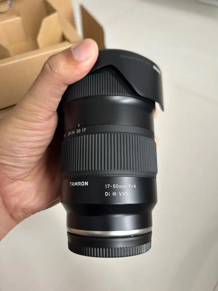 TAMRON 17-50 F4 DI III VXD E Mount Mint Condition