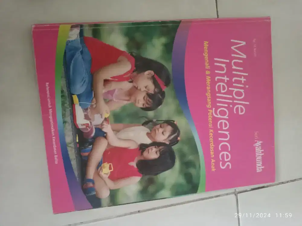 Majalah untuk panduan ortu