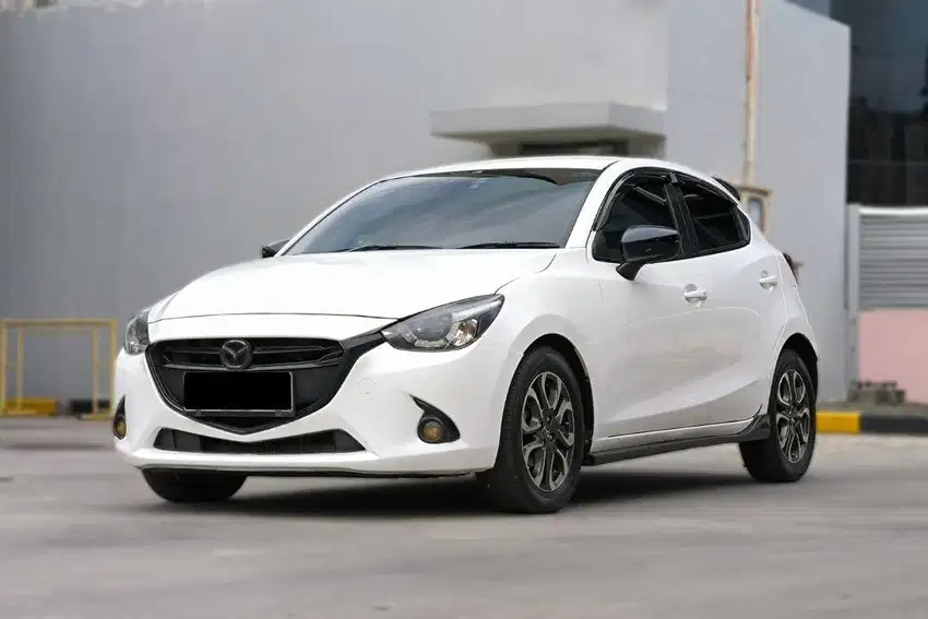 Dp 5jt Garansi 1th Mazda 2 GT Skyactiv 2016 Terawat Siap Pakai