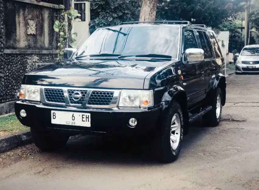 Tangan Pertama Nissan Terrano 2.4 Spirit S1 2003