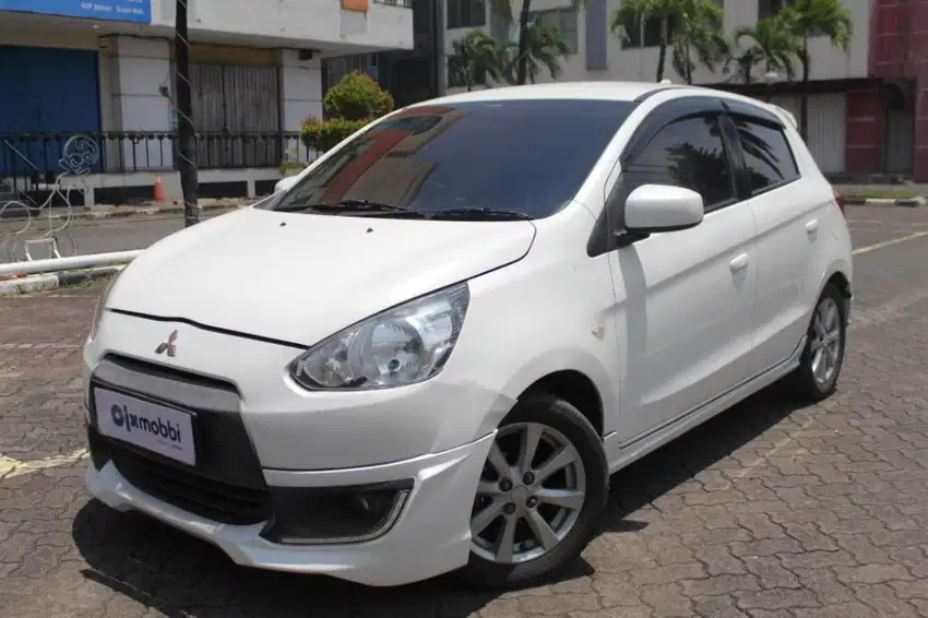 DP Rendah - Mitsubishi Mirage 1.2 GLS Bensin-AT 2015 Putih (KVJ)