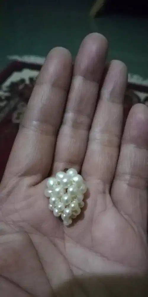 Liontin Mutiara