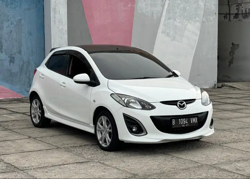 HOT DEALS ! KM 111.000 PAJAK 8/2025 MAZDA 2 R 2011 SUPER MURAH BANGET