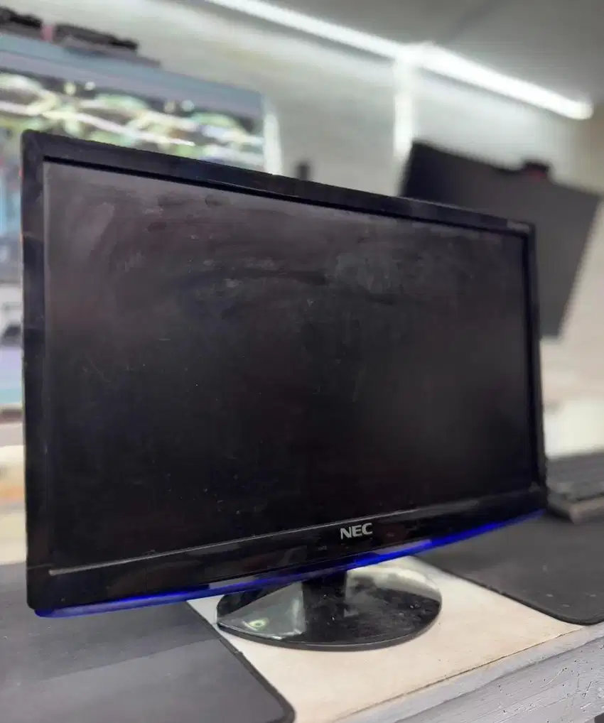 MONITOR 22 INCH LED MULUS SIAP PAKAI KABEL LENGKAP BERGARANSI FREE KRM