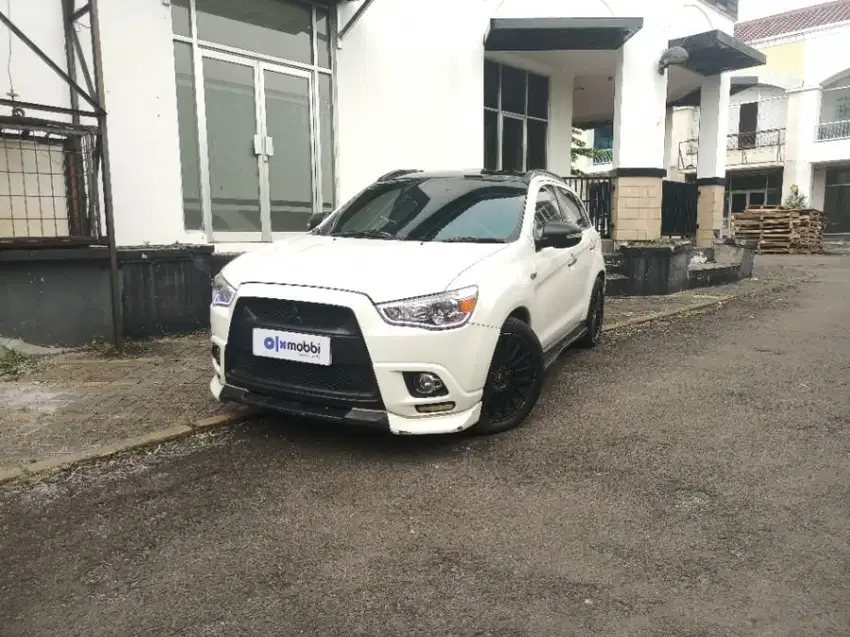 Like New - MITSUBISHI OUTLANDER SPORT 2.0 PX BENSIN A/T 2014 PUTIH