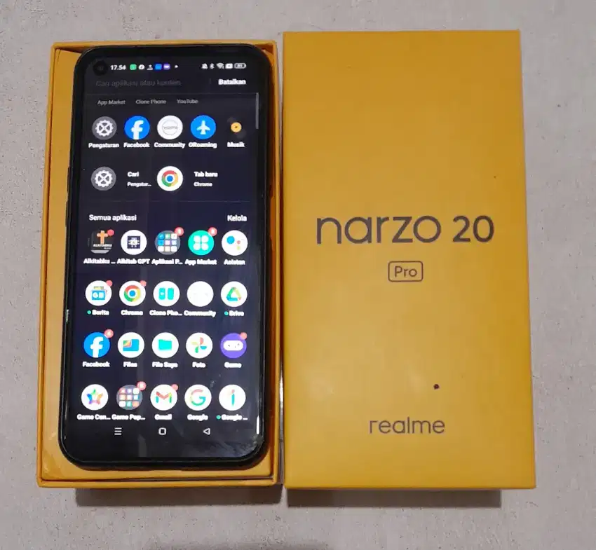 Dijual hp second narzo 20 pro realme