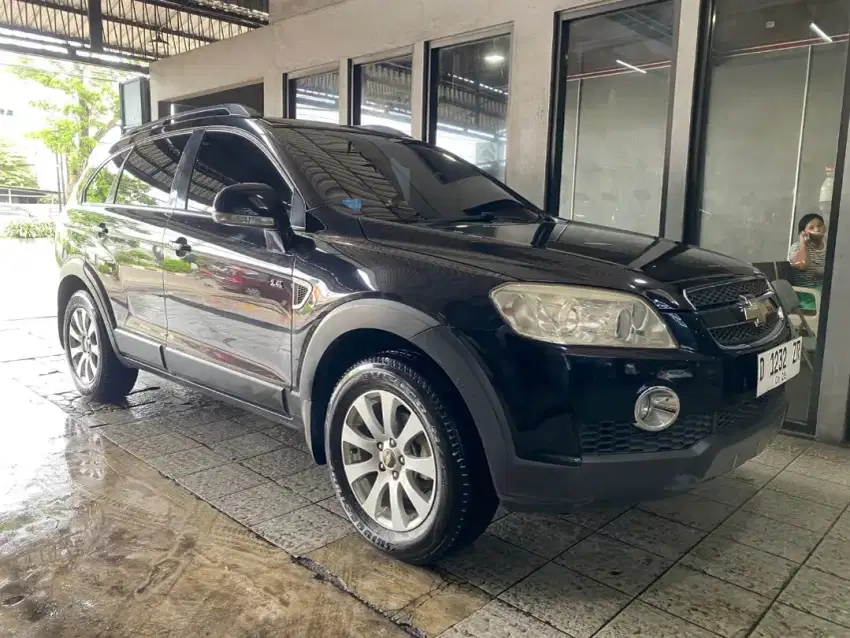 Chevrolet Captiva SS 2.4 at 2011 bisa DP 9juta saja