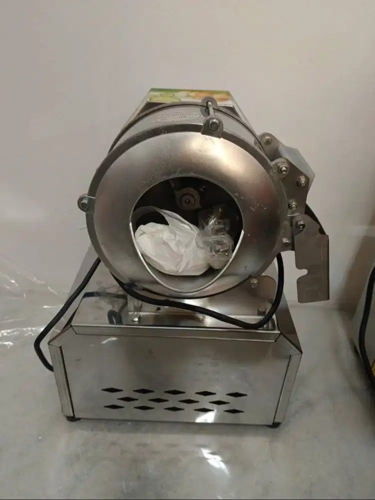 Alat Pemotong Kentang dengan Listrik Alat Mesin Pengiris Singkong 2mm