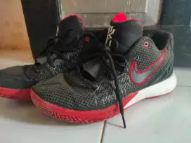 Jual Sepatu Basket Nike Kyrie Flay Trap