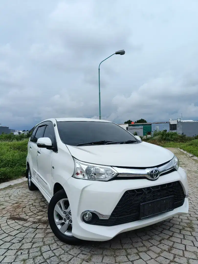 Toyota Avanza Veloz 1.3 AT