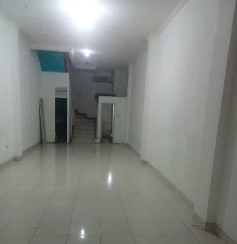 Ruko di perkantoran CBD ciledug