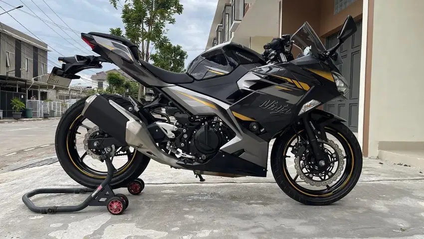 NINJA 250 ABS SE MDP TAHUN 2021 AKHIR