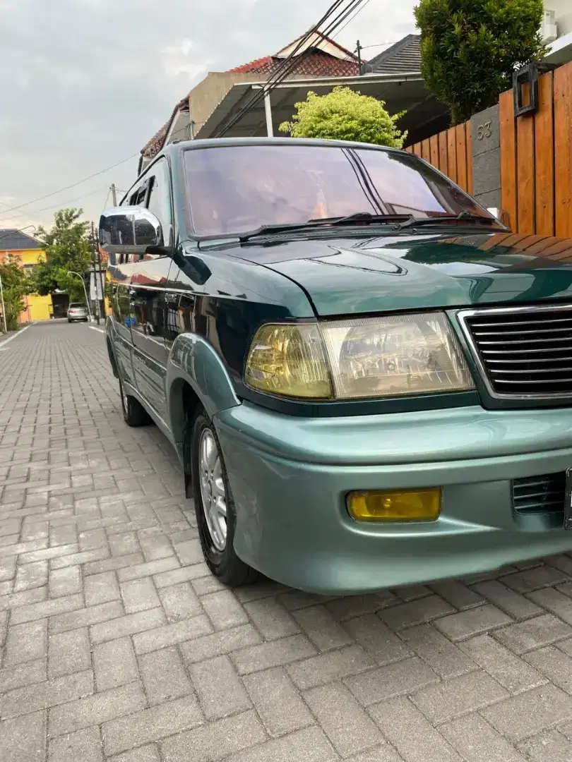 Kijang Krista 2000 Diesel istimewa mulus original