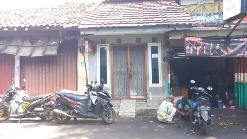 Di kontrakan rumah  atau tempat usaha di johar baru