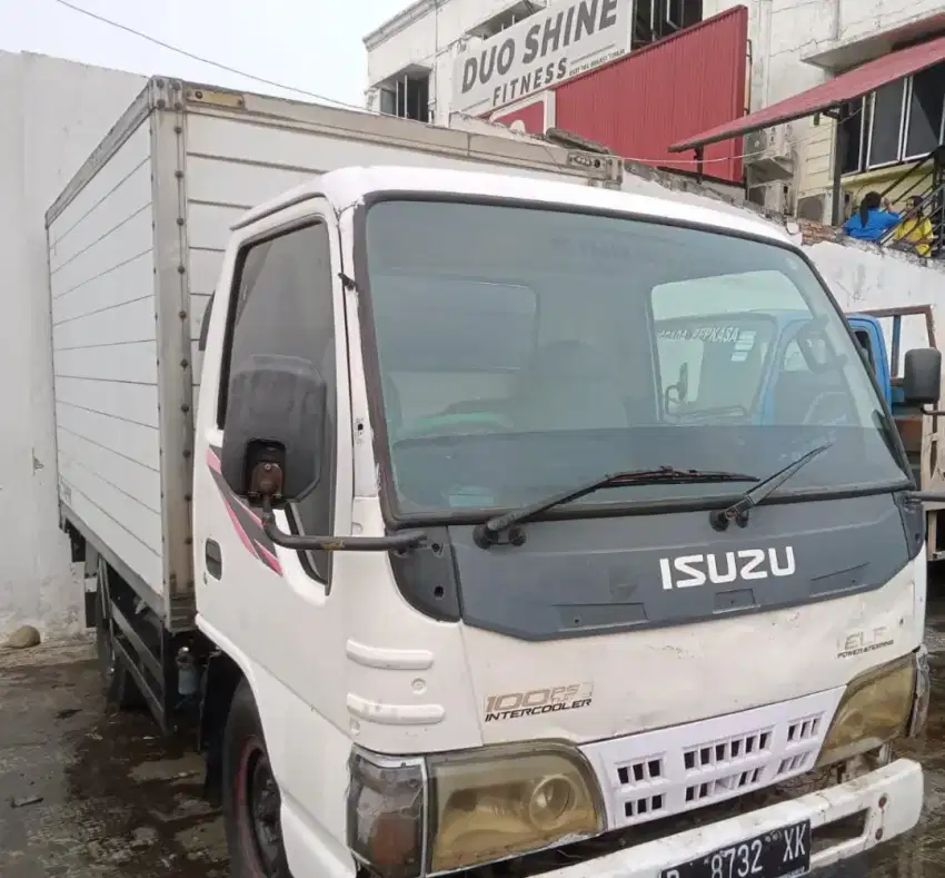 BOX SALUYU - ISUZU ELF NHR 2011 ENGKEL BOX