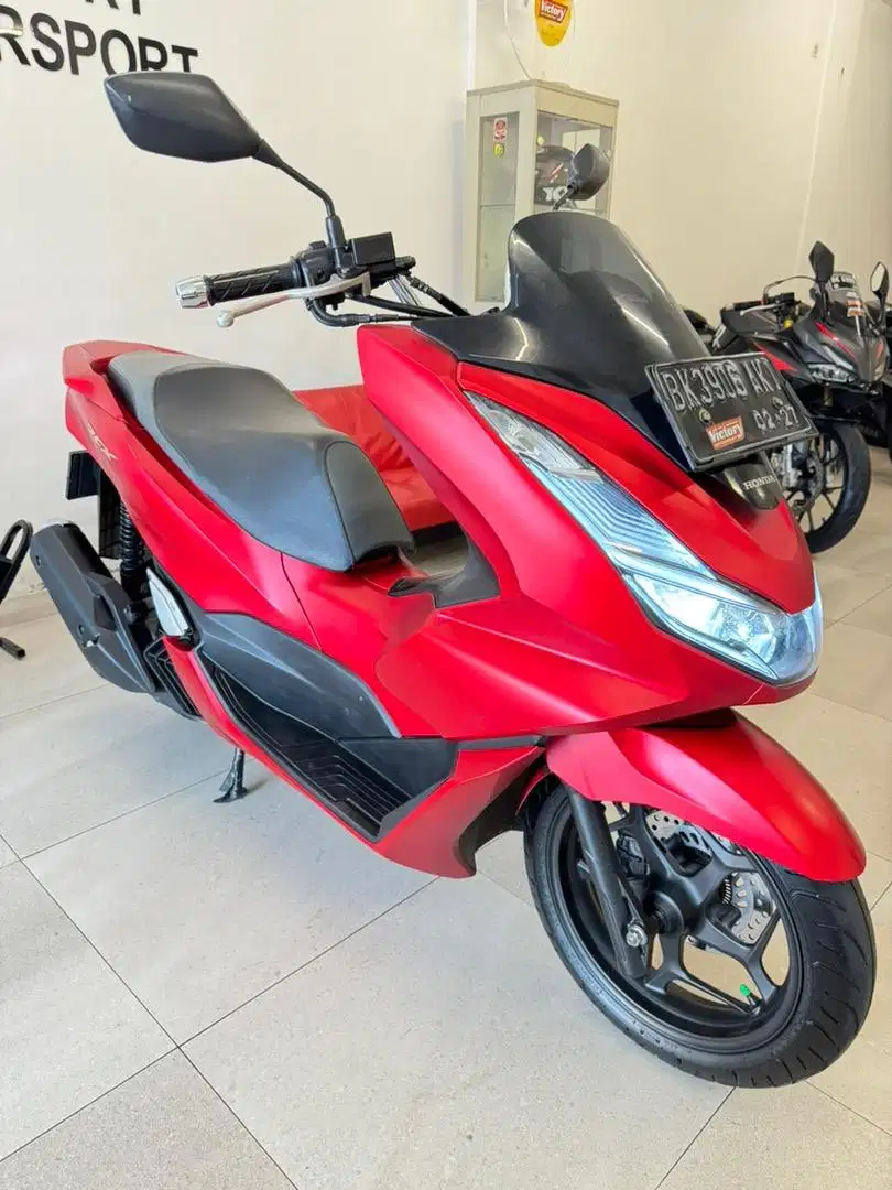 New Honda PCX 160 tipe ABS Tertinggi tahun 2022 warna Merah Doff Red