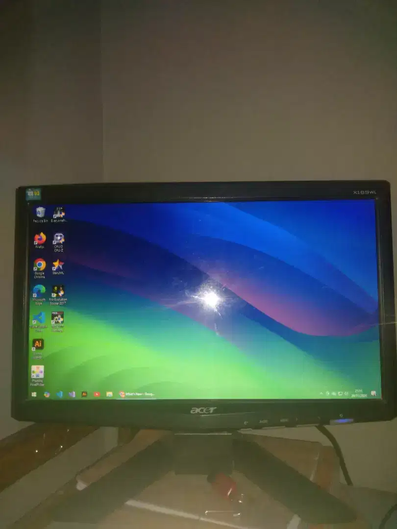 JUAL CEPATT!!, Monitor Acer X163WL 16 inch, Muluss , Like New