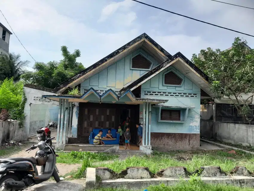 JUAL BELI TANAH BESERTA RUMAH