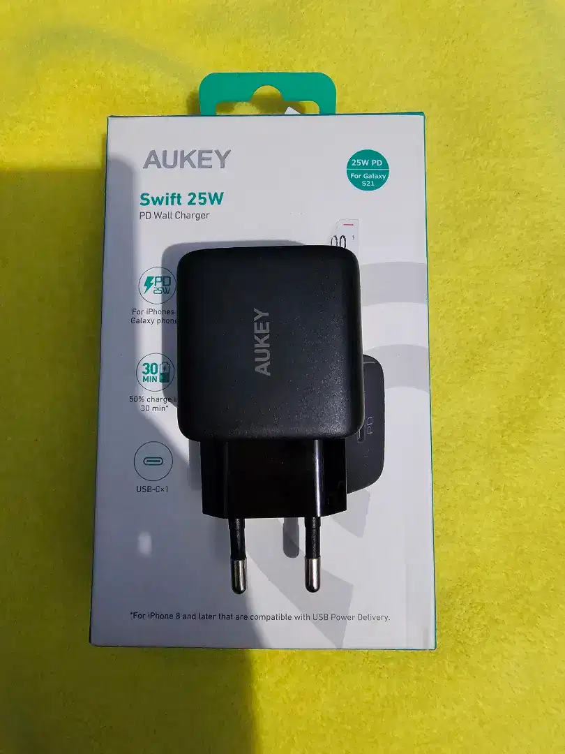 Aukey Swift 25 w