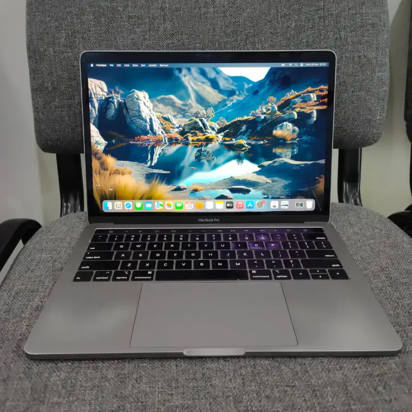 Macbook Pro 2018 TB 13 Core i7 Ram 16/512 grey