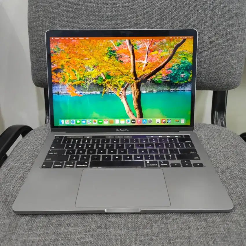 Macbook Pro 2020 TB 13 Core i7 Ram 16/512