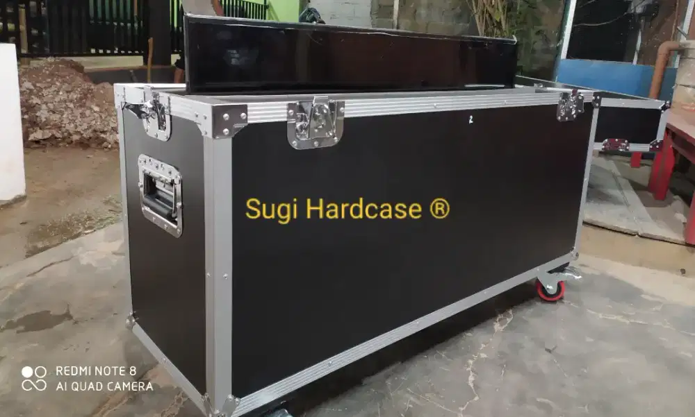 Hardcase Led Tv 50 Inchi Isi 2 Unit + Roda