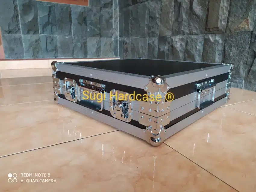 Hardcase Mixer 16 Channel Manual