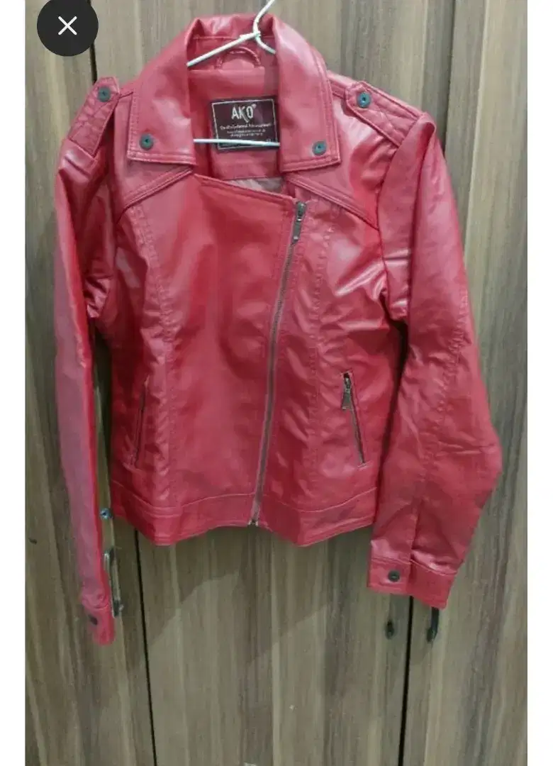 Jaket kulit semi sintetis