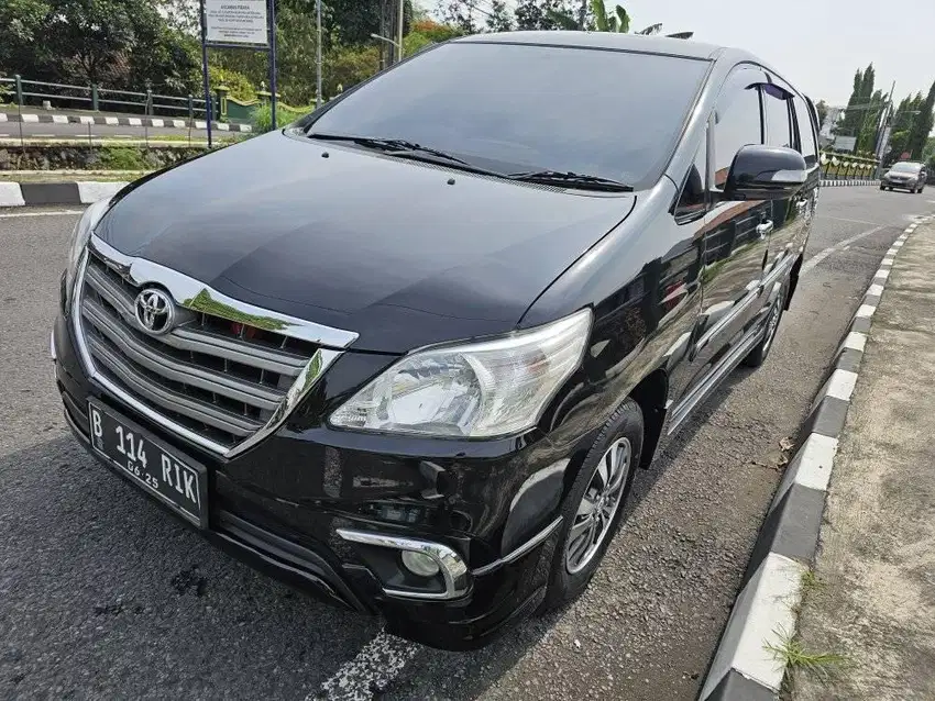 Innova G Matic Luxury 2015