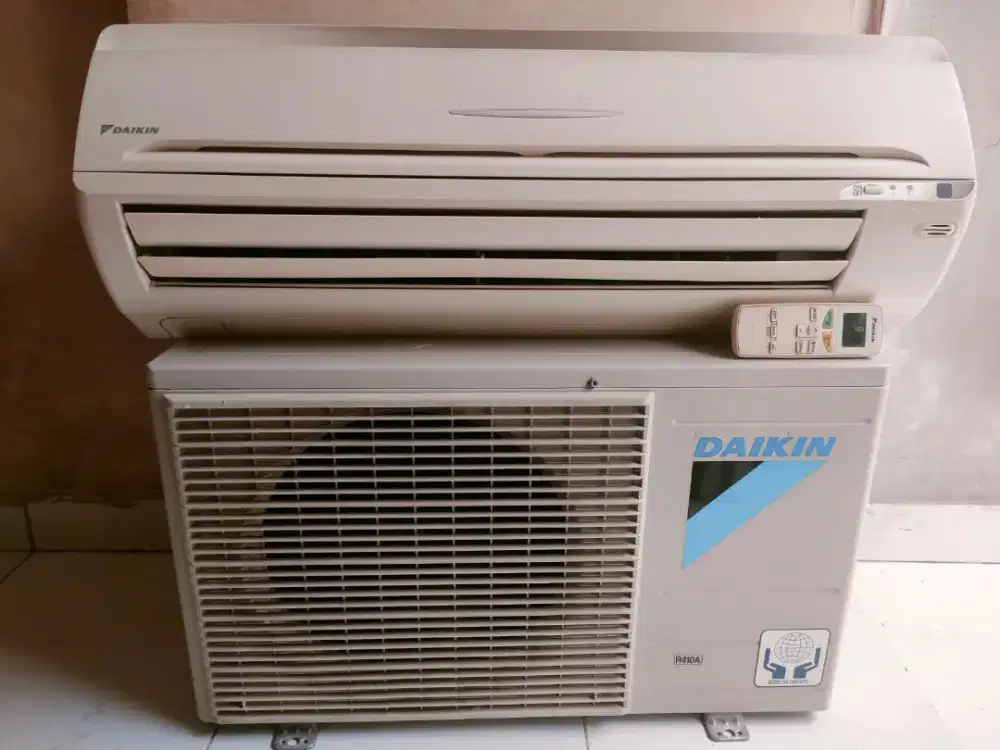 Ac Daikin Thailand ½pk