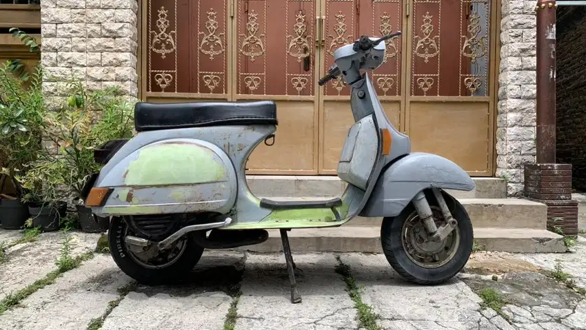 Jual Vespa PX tahun 1981