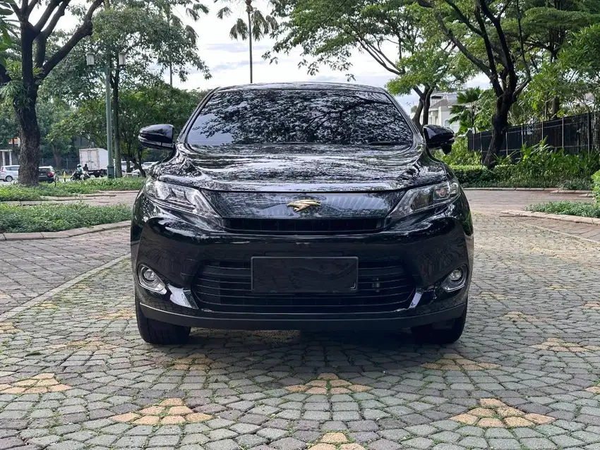 TOYOTA HARRIER 2.0 FACELIFT PREMIUM SOUND  NIK 2015 ! HARGA TERMURAH !