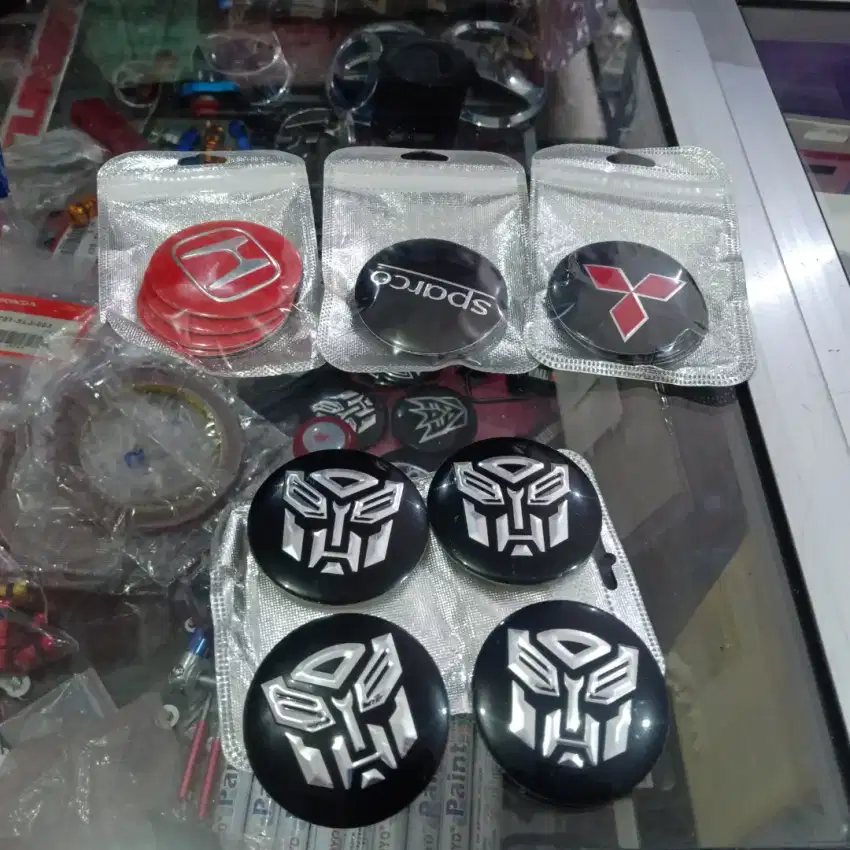 Emblem Dop Velg Mobil isi 4pcs