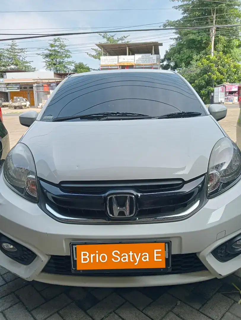 Honda Brio Satya type E tahun 2018