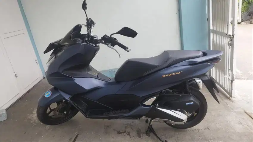 motor PCX abs 2021 blue mate