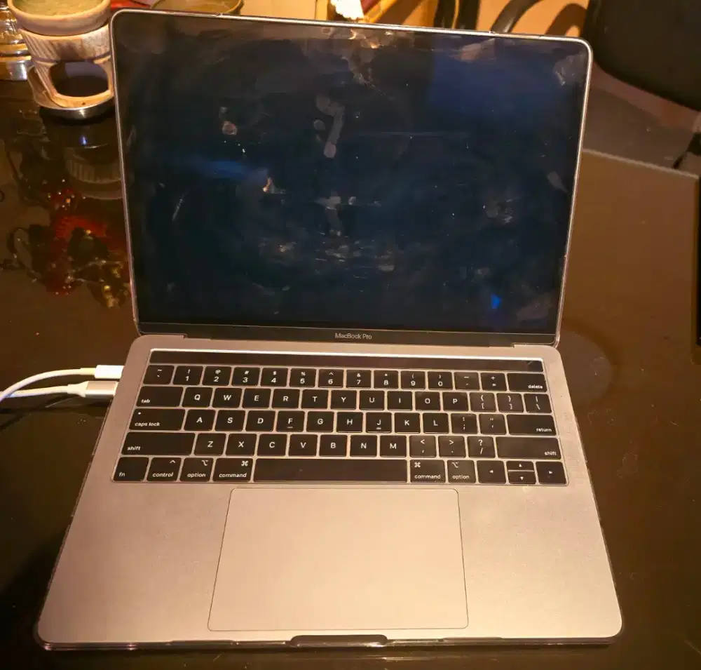 Macbook pro 2019 13 inch