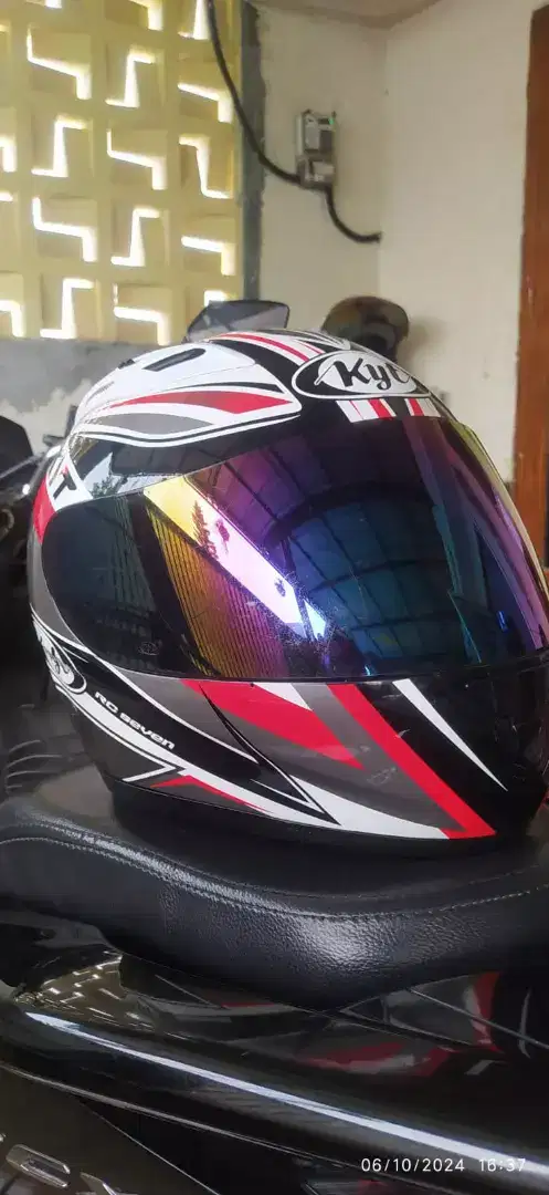 Helm KYT RC7 FullFace