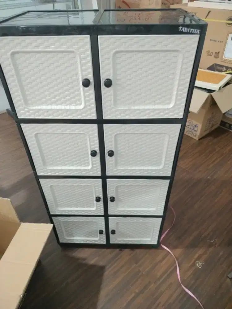 Lemari diva kunci new baru