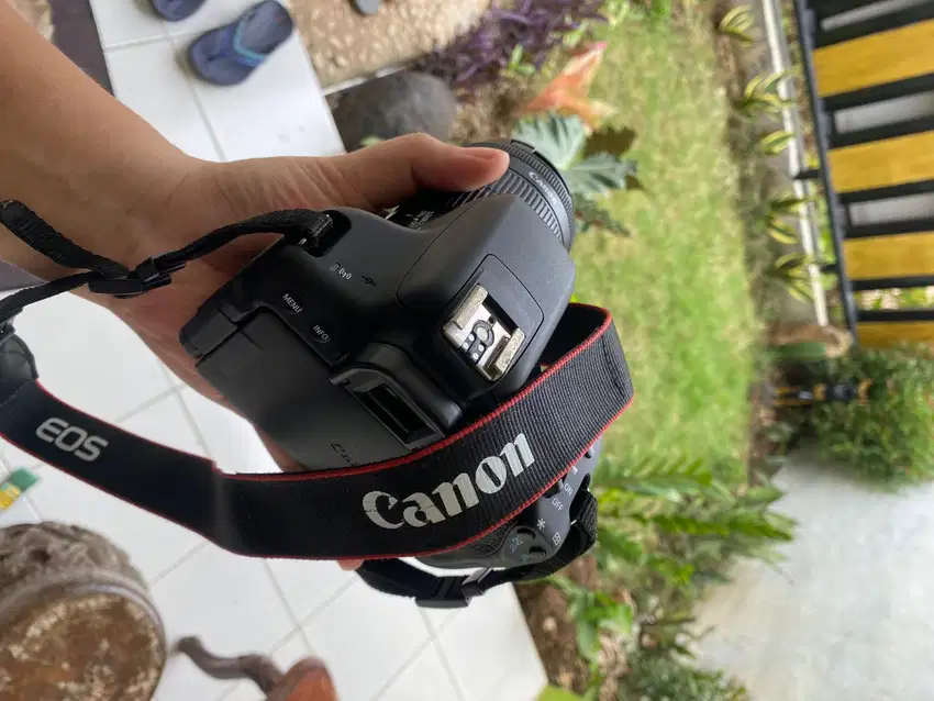 Kamera DSLR Cannon EOS 750D Murah