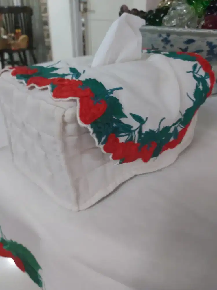 Dijual sarung tisu persegi bourdir