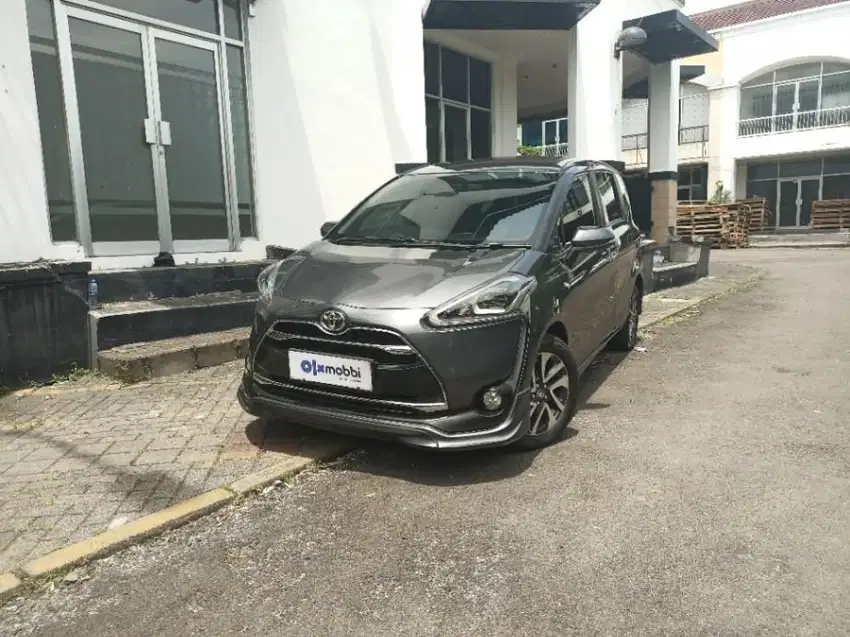 Pajak Panjang - TOYOTA SIENTA 1.5 Q BENSIN A/T 2017 ABU