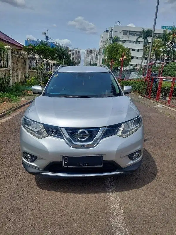 Jual Cepat Nissan XTrail T32 2015 Silver 2500CC