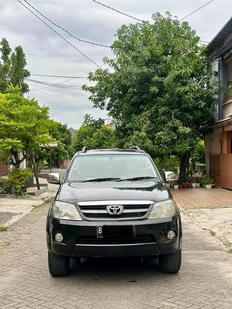 Fortuner g bensin matic