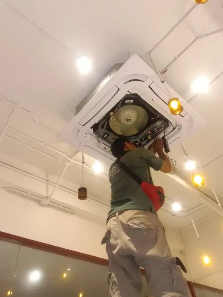 24 jam Service AC,kulkas,mesin cuci dll profesional n bergaransi