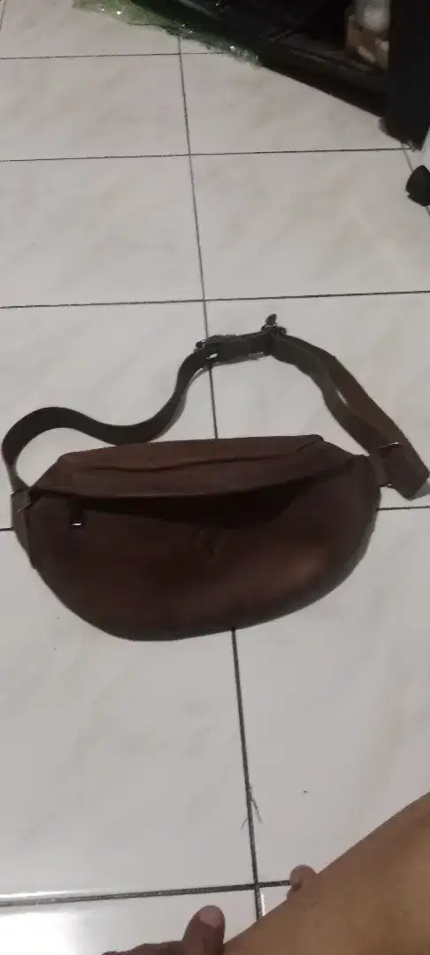 Waist bag kulit asli