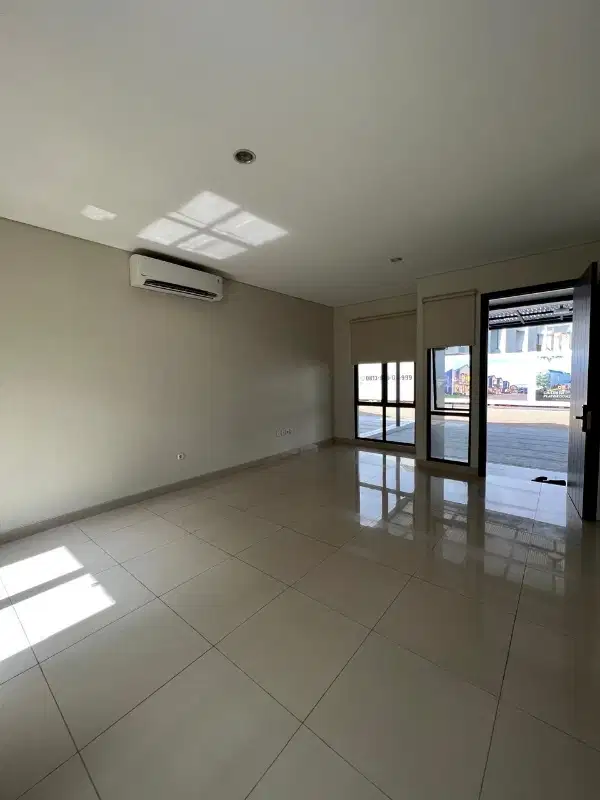 RUMAH TANGERANG PARAMOUNT PETALS BEBAS BANJIR DP0% CICILAN 12 JT