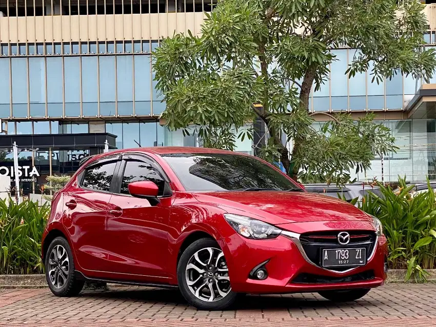 Mazda 2 1.5 R Skyactiv AT Automatic Solar Red 2016.